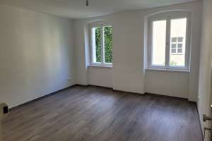 Stilvoll modernisiert: Kompakte 2-Zimmer-Wohnung in Regensburg – Engelburgergasse 4, 93047 Innenstadt, Regensburg – Vorschaubild 2