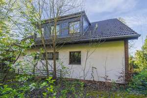 Freistehendes Zweifamilienhaus mit zwei Stellplätzen und Garage, am ruhigen Privatweg gelegen. – Die vollständige Adresse der Immobilie erhältst du vom Anbieter., 40489 Angermund, Düsseldorf – Vorschaubild 9