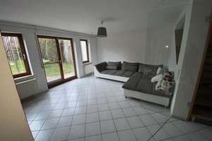 Das Reihenhaus liegt in hervorragender ruhiger Lage im Berkacher Grund in Ehingen. – Primelweg 8, 89584 Ehingen (Donau) – Vorschaubild 11