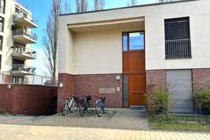 Wohntraum mit direktem Wasserblick - hochwertige 3-Zimmer-Wohnung – Berlin – Vorschaubild 2