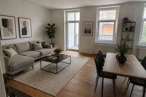 Erstbezug nach hochwertiger Sanierung – Exklusive 2 Zimmer-Wohnung mit Balkon, EBK und Stellplatz