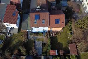 Renditestarkes Mehrparteienhaus mit Sanierung & Solar