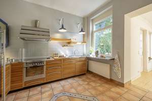 Property thumbnail 11