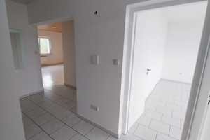 *** 3-ZKBB - helle & vorteilhafte Aufteilung  (27) *** NEUES BAD *** – Krefelderstrasse 233, 47839 Krefeld – Vorschaubild 1