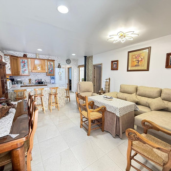 EXKLUSIVES HAUS IN HUMLADERO