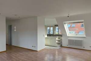 Helle, absolut ruhige 2-Zi.-DG-Wohnung in Sillenbuch – ab sofort frei! – Die vollständige Adresse der Immobilie erhältst du vom Anbieter., 70619 Sillenbuch (Ortsteil), Stuttgart – Vorschaubild 6