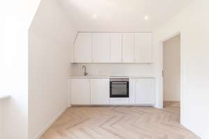 Moderne 3,5-Zimmer-Wohnung in Augsburg-Pfersee | Keller | Ab 01.09. | Ideal für Paare & WG – Brunnenbachstraße 13, 86157 Pfersee-Süd, Augsburg – Vorschaubild 2