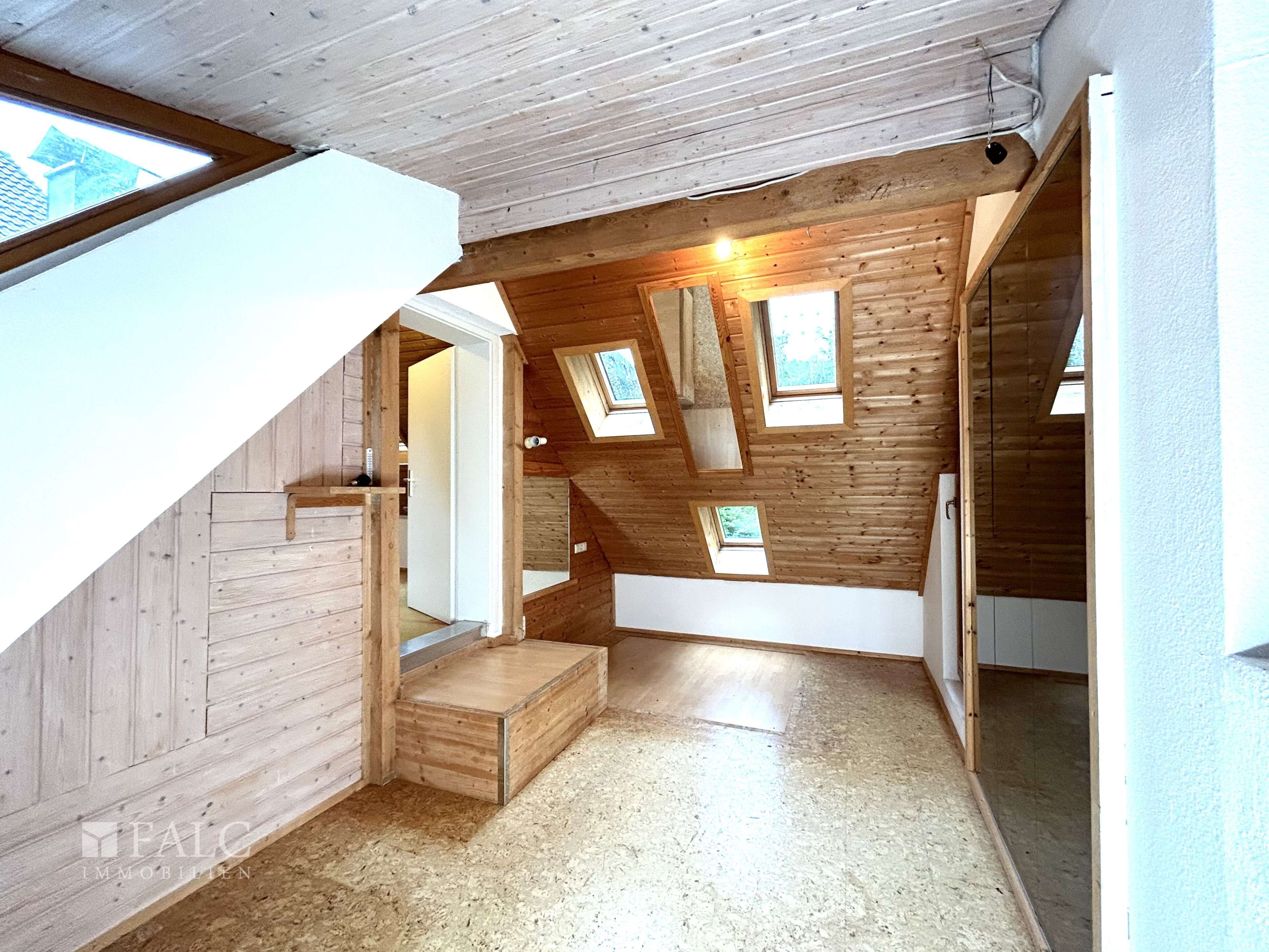 Immobilie in Neuenbürg - Maisonette im Schwarzwald - 5-Zimmer in Neuenbürg - Bild 1