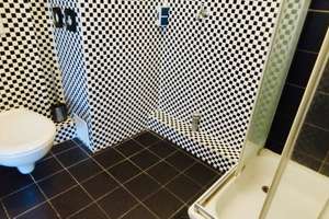 Barrierefreie Terrassenwohnung in bevorzugter Lage von Frankfurt Westend-Nord! – Die vollständige Adresse der Immobilie erhältst du vom Anbieter., 60320 Westend-Nord, Frankfurt am Main – Vorschaubild 14