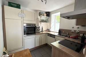 Sehr schöne 2-Zimmer Wohnung in Augsburgs Innenstadt – Die vollständige Adresse der Immobilie erhältst du vom Anbieter., 86152 Georgs- und Kreuzviertel, Augsburg – Vorschaubild 11
