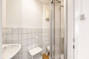Charmantes 1-Zimmer-Apartment in erster Mosellage – Ideal für Pendler und Singles – Die vollständige Adresse der Immobilie erhältst du vom Anbieter., 56070 Lützel, Koblenz – Vorschaubild 5