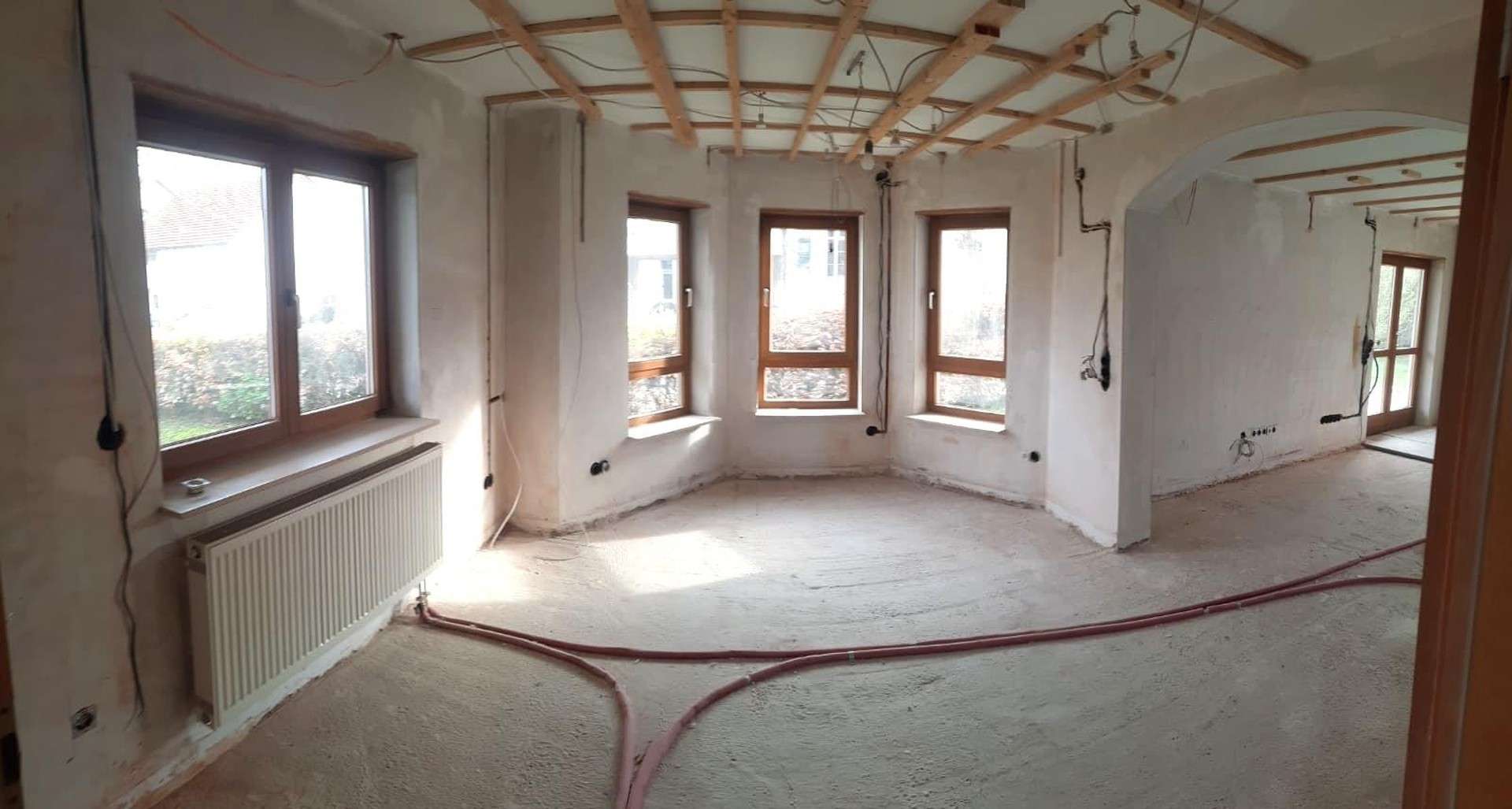 Immobilie in Eschelbronn - Geräumiges Einfamilienhaus mit großem Garten - Bild 2