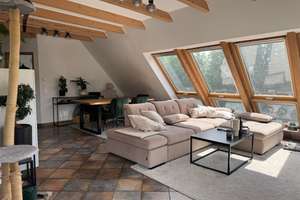 Lichtdurchflutete Dachgeschosswohnung mit Klimaanlage, Balkon und Nutzfläche  – Hardenbergstraße 10b, 86165 Lechhausen-Ost, Augsburg – Vorschaubild 8