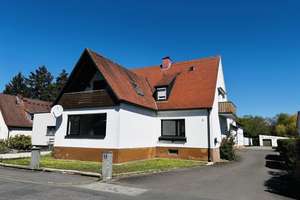 Frisch modernisiertes 1-2 Fam.-Wohnhaus mit mehreren Hallen/Garagen im stadtnahen Grün, Nfl. 900m² – Die vollständige Adresse der Immobilie erhältst du vom Anbieter., 97437 Haßfurt – Vorschaubild 4