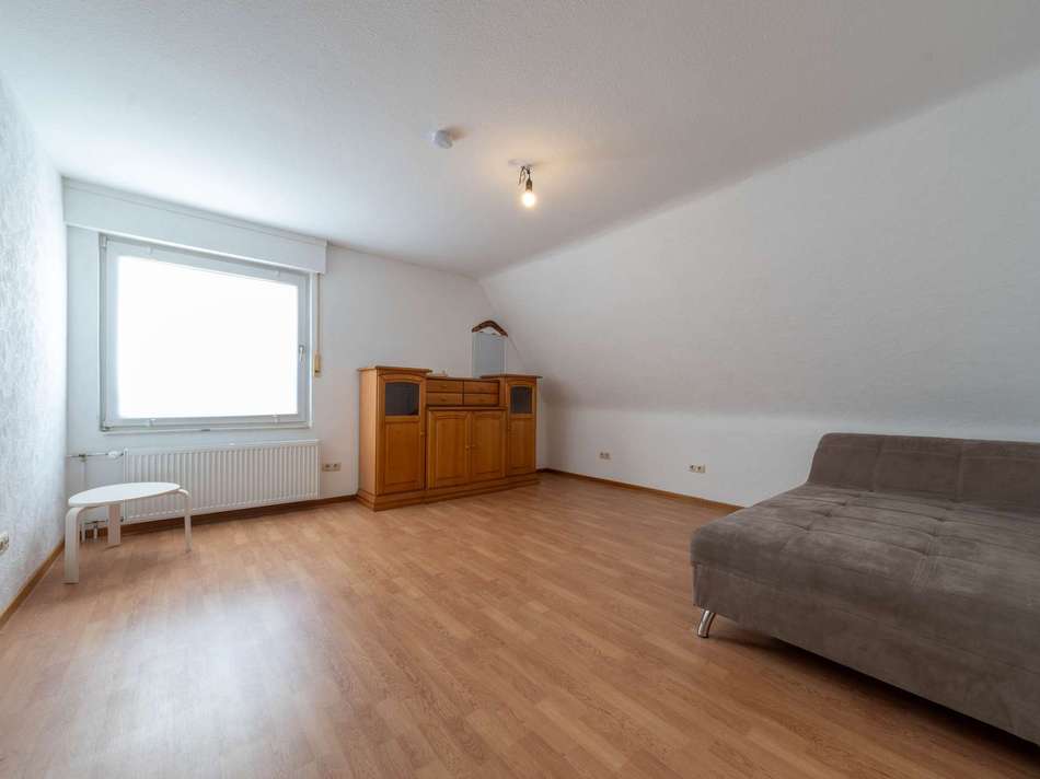 OG Einliegerwohnung Wohnzimmer