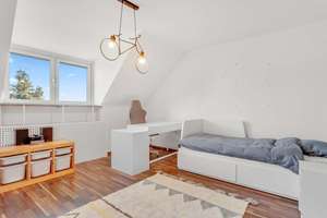 Traumhafte Ruheoase! Elegantes Stadthaus mit Pool, einzigartigem Garten und 700m² Grundstück – Die vollständige Adresse der Immobilie erhältst du vom Anbieter., 90439 Sankt Leonhard, Nürnberg – Vorschaubild 21