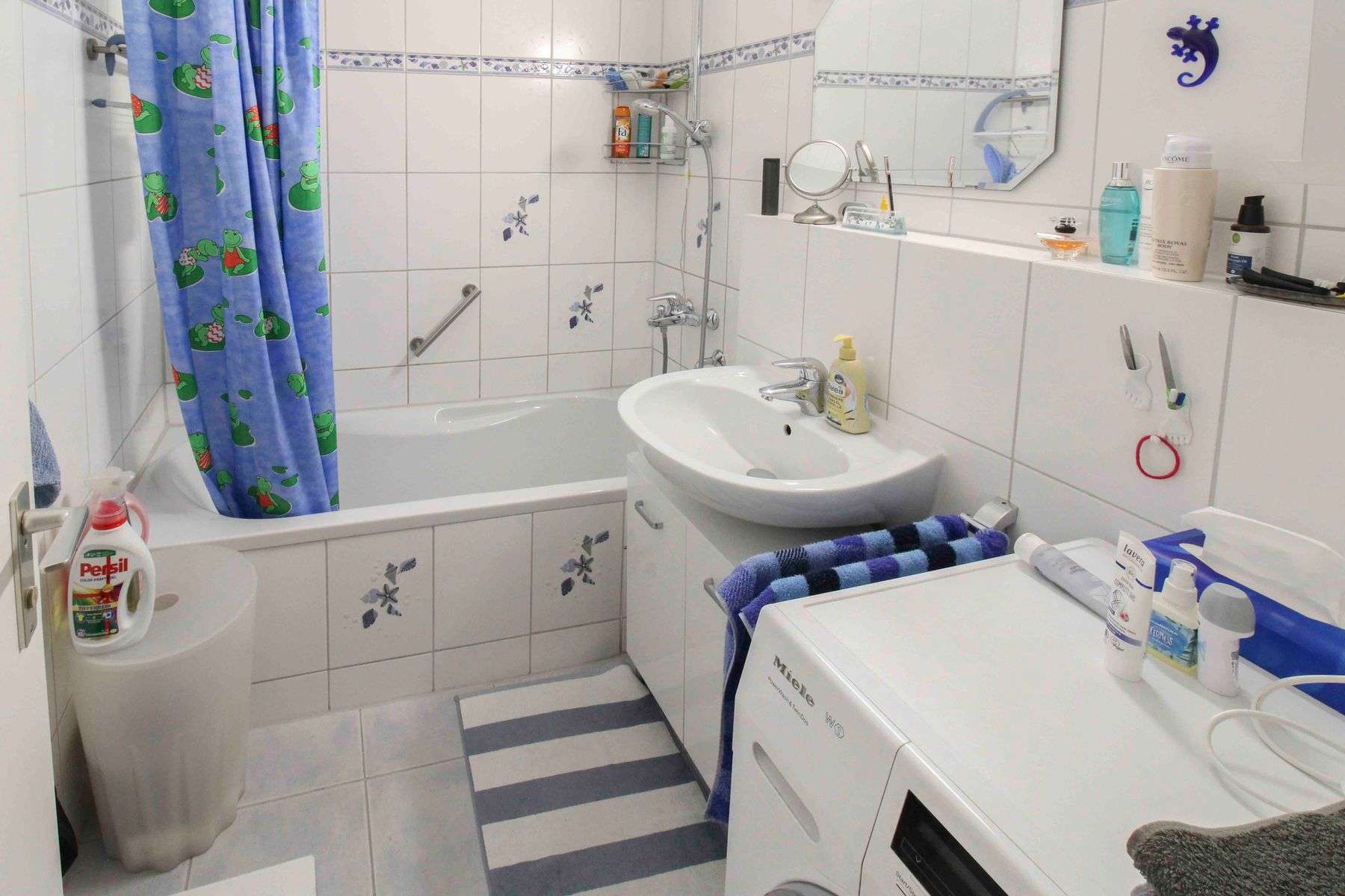 Immobilie in Grafenau - Naturnahes Wohnen: 3,5 Zi. Wohnung mit Garage und Wintergarten. Energieeff. C - Bild 0