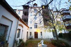 * 4 Zimmer * Stuck * Wohnküche * 2 Balkone * teilw. Parkett * GästeWC * – Die vollständige Adresse der Immobilie erhältst du vom Anbieter., 4177 Altlindenau, Leipzig – Vorschaubild 2