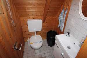 Idyllisches Ferienhaus in TOP Zustand mit neuer Einbauküche, Gäste-WC, Gartenhaus und PKW-Stellplatz – Cuxhaven (Kreis) – Vorschaubild 13