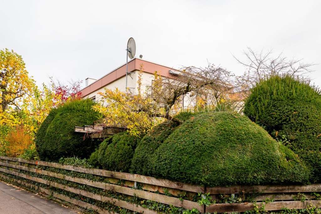 Charmantes Reihenendhaus mit Garten in Leonberg