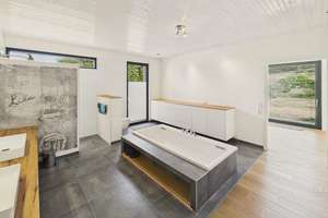SELTENHEIT | modern & edel |uneinsehbare Randlage | Architektenhaus mit großem Garten & Scheune – Die vollständige Adresse der Immobilie erhältst du vom Anbieter., 88400 Biberach an der Riß – Vorschaubild 8
