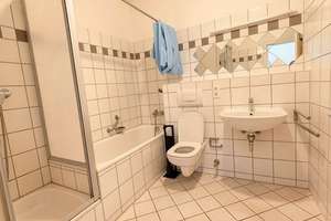 Großzügige 5er-WG im Herzen der Regensburger Altstadt – 120 m² mit 5 Schlafzimmern – 93047 Innenstadt, Regensburg – Vorschaubild 9