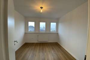 WG-Zimmer Nahe Uni Wuppertal in toller Loftwohnung mit EBK, Designer-Duschbad & Gäste WC. – Blumenstr. xx, 42119 Elberfeld, Wuppertal – Vorschaubild 12