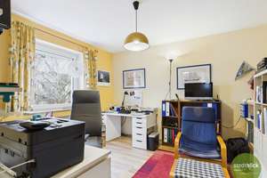 SUPER SCHNITT! 5 ZIMMER, EINBAUKÜCHE, SONNENBALKON, 2 PKW-STELLPLÄTZE... – Die vollständige Adresse der Immobilie erhältst du vom Anbieter., 65201 Schierstein, Wiesbaden – Vorschaubild 16