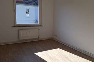 Attraktive 2-Zi. Whg. neben der Uni u. Citynah / mit EBK, geräumiges Bad mit Du. – Bertheaustr. 5, 37075 Nordstadt, Göttingen – Vorschaubild 1