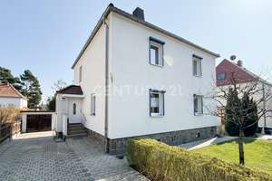 Bezugsfertiges Einfamilienhaus in Klotzsche