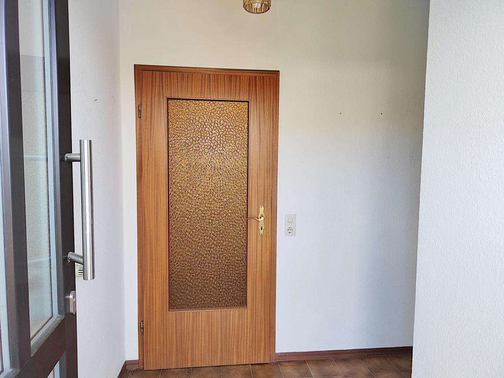 Immobilie in Lüchow - Reihenmittelhaus mit kleiner Gartenparzelle, Terrasse & Loggia in ruhiger Wohngegend von Lüchow - Bild 3