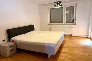 Reihenmittelhaus mit 5 Zimmern, Wintergarten, Garten, Garage, Stellplatz ab 1.9 – Heilbronn (Kreis) – Vorschaubild 9