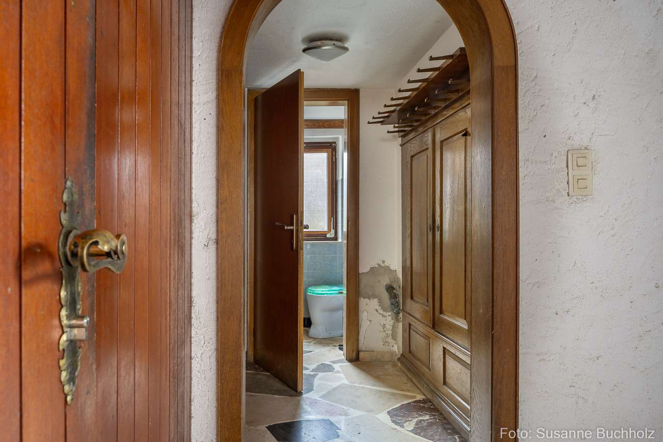 Immobilie in Kalletal - Historisches Fachwerkjuwel v. 1760 in idyllischer Lage im malerischen Kalletal - Bild 0