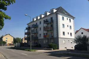 Helle 2-Zimmer-Wohnung mit Balkon in Augsburg-Lechhausen