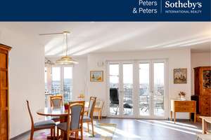 Zollhafen: Wohnen mit Panorama – exklusive 5-Zimmerwohnung am Wasser