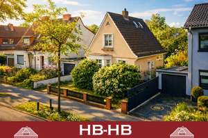 Freistehendes Einfamilienhaus mit großem Garten und Ausbau-Potential
