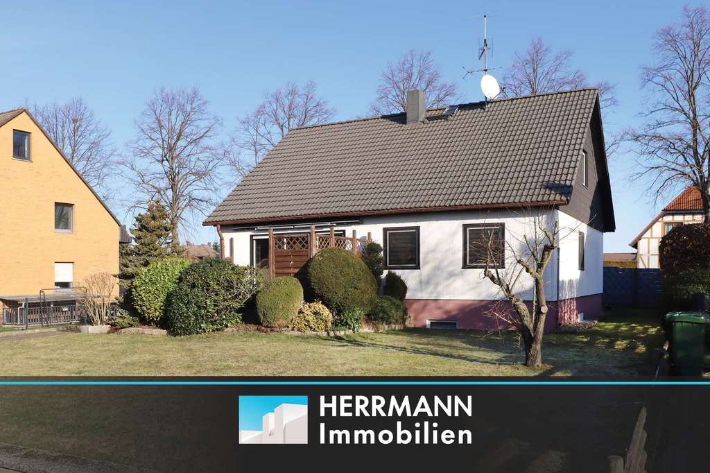 Immobilie in Nordstemmen - Freistehendes Einfamilienhaus mit Garten und Ausbaureserve im DG in ruhiger Lage von Nordstemmen - Bild 0