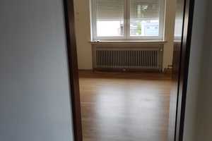 Preiswerte, gepflegte 5-Zimmer-Doppelhaushälfte mit geh. Innenausstattung und EBK in Hennef (Sieg) – Edgovener Straße 82, 53773 Rhein-Sieg-Kreis – Vorschaubild 6