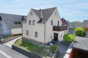 Charmantes, modernisiertes Wohnhaus mit großem Garten in Ebersdorf b. Coburg – Coburg (Kreis) – Vorschaubild 2