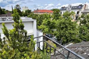 ca. 10 m²  West-Terrasse und ein Kamin im Wohnbereich – Hundekehlestraße 33, 14199 Schmargendorf, Berlin – Vorschaubild 17
