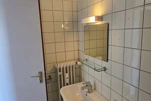 Kleine ruhige 1-ZW mit Küchenecke im Frauenland Nähe Hubland Uni! – Händelstraße 27, 97074 Frauenland, Würzburg – Vorschaubild 5