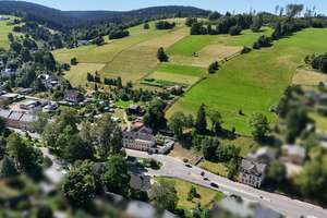 Traumhaftes Einfamilienhaus im Landhausstil mit Doppelgarage auf großem Grundstück in Eibenstock – Die vollständige Adresse der Immobilie erhältst du vom Anbieter., 8309 Eibenstock – Vorschaubild 5
