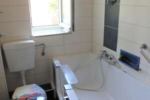 Property thumbnail 13