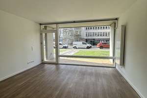 Exklusiv! 2 Zimmer Erdgeschosswohnung mit 2 Terrassen und eigenem Garten!