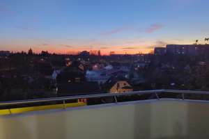 Stilvolle, gepflegte 1-Zimmer-Wohnung mit hochwertiger Ausstattung, großem Balkon und EBK
