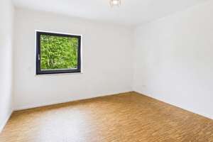 In grüner Idylle: Helle Maisonettewohnung mit attraktiver Dachterrasse – Die vollständige Adresse der Immobilie erhältst du vom Anbieter., 50858 Weiden, Köln – Vorschaubild 7