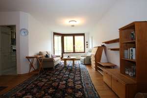 Ruhige 2-Zi.-ETW mit Loggia im Agnesviertel,
64 m², Parkett, Einbauküche, optionaler TG-Stellplatz – Die vollständige Adresse der Immobilie erhältst du vom Anbieter., 50670 Neustadt/Nord, Köln – Vorschaubild 2