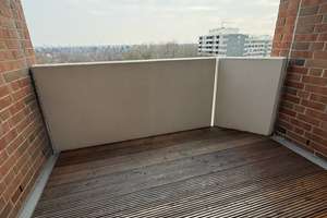 OHNE KÄUFERCOURTAGE: Schöne & frei gelieferte 2 Zi. ETW mit Balkon, EBK & TG-Stellplatz