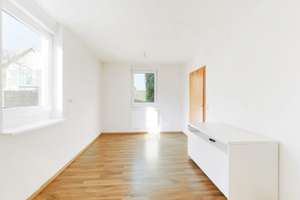 Perfekt für den nächsten Schritt: bezugsfertiges Einfamilienhaus mit PV Anlage & Modernisierungspo – Die vollständige Adresse der Immobilie erhältst du vom Anbieter., 88481 Balzheim – Vorschaubild 5