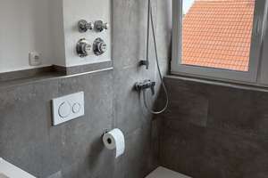 helle 2 1/2 Zimmer DG-Wohnung in Moosburg mit Balkon – Die vollständige Adresse der Immobilie erhältst du vom Anbieter., 85368 Moosburg an der Isar – Vorschaubild 12